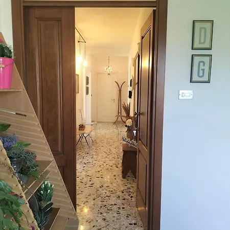 Presentosa D'abruzzo By World